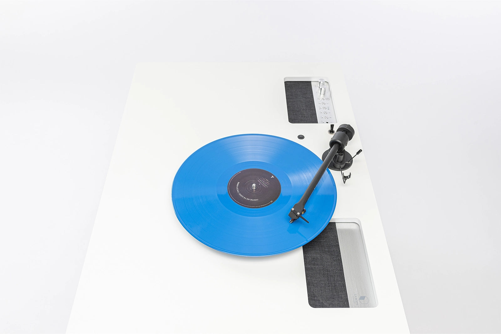 LX X Platinum Anthracite / Oak