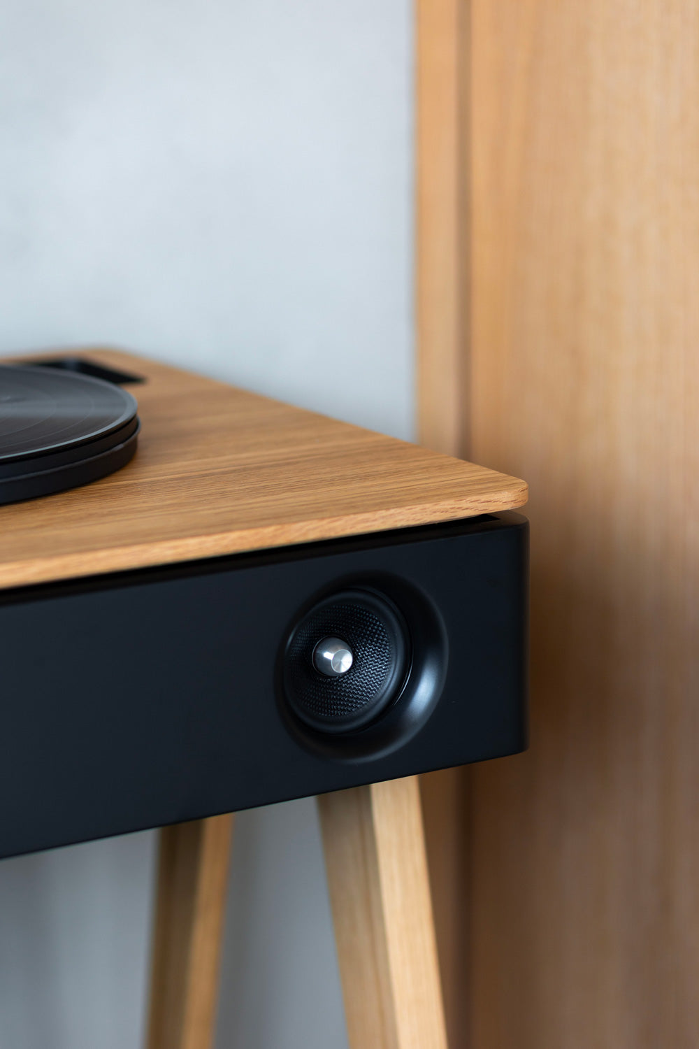 LX Turntable Connect Oak